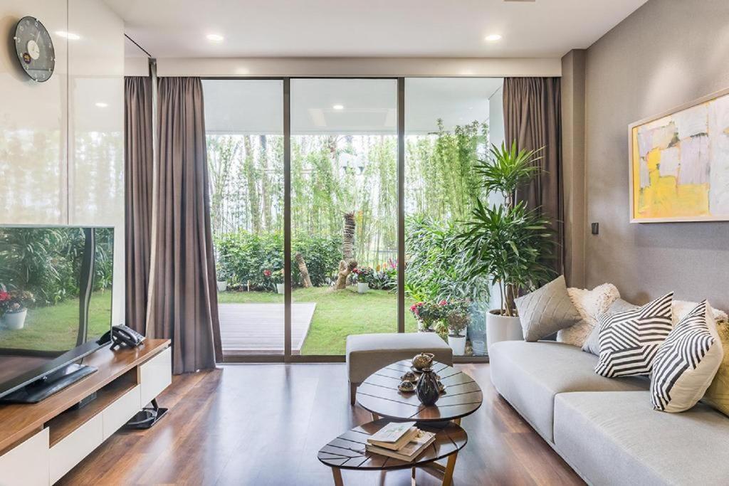 Flamingo Dai Lai Resort - By Bay Luxury Vinh Yen Exterior photo